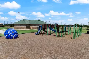 716 Big Bnd Pkwy, Princeton, TX 75407 - Photo 31