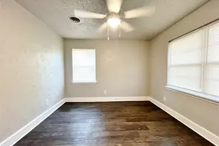 5301 Mansel Ln, Fort Worth, TX 76134 - Photo 11