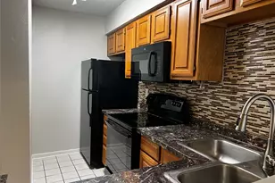 8545 Midpark Rd, Dallas, TX 75240 - Photo 7