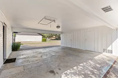 1700 Laurel Lake, Waco, TX 76710 - Photo 11