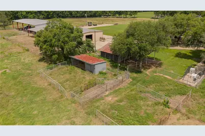 8001 Farm Road 1448, Winnsboro, TX 75494 - Photo 27