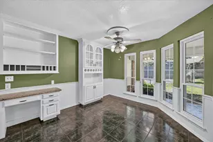 4208 Trowbridge Dr, Arlington, TX 76013 - Photo 13