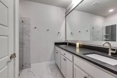 9521 Thorncrown Lane, Fort Worth, TX 76179 - Photo 11