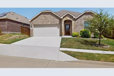 11609 Silver Queen Drive, Aubrey, TX 76227 - Photo 1