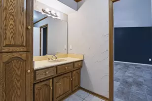 10216 Shadow Way, Dallas, TX 75243 - Photo 21
