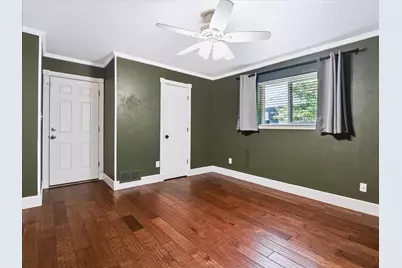 10216 Shadow Way, Dallas, TX 75243 - Photo 19