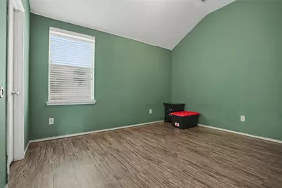 1333 Illinois Avenue, Lancaster, TX 75134 - Photo 13