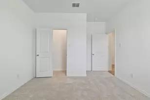 952 Dustwood Dr, Fort Worth, TX 76052 - Photo 35