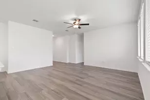 952 Dustwood Dr, Fort Worth, TX 76052 - Photo 17