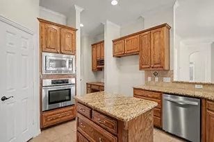 4056 Running Brook Dr, Joshua, TX 76058 - Photo 11