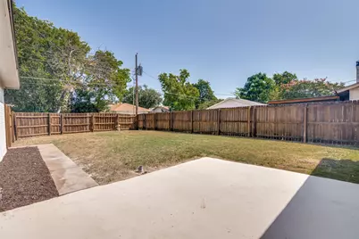748 Kingswood Avenue, Richardson, TX 75080 - Photo 23