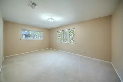 1803 Oak Grove Drive, Arlington, TX 76013 - Photo 15