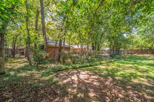 1803 Oak Grove Dr, Arlington, TX 76013 - Photo 27