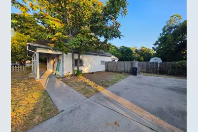 3308 Race Street, Fort Worth, TX 76111 - Photo 3