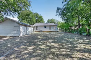 2520 Vera Cruz St, Fort Worth, TX 76106 - Photo 9