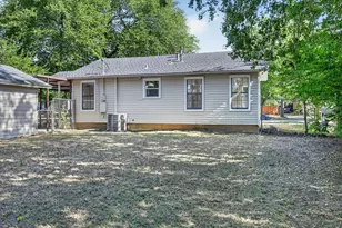 2520 Vera Cruz St, Fort Worth, TX 76106 - Photo 23