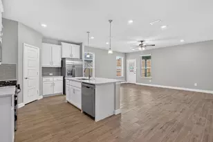 110 Sisal Ln, Rhome, TX 76078 - Photo 5