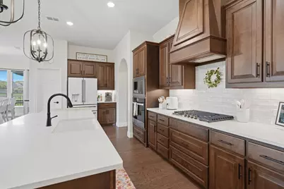 313 Bowrider Lane, Granbury, TX 76049 - Photo 15