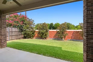 1819 Park Highland Way, Arlington, TX 76012 - Photo 35