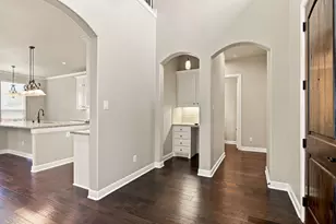 1819 Park Highland Way, Arlington, TX 76012 - Photo 5