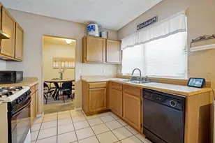 4442 Mercer St, Grand Prairie, TX 75052 - Photo 15