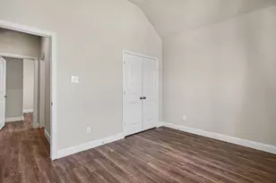 2806 Grand Lookout Ln, Arlington, TX 76001 - Photo 17