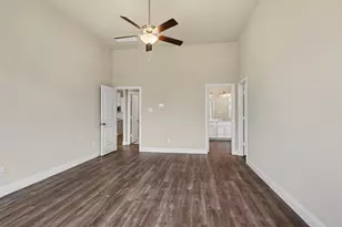 2806 Grand Lookout Ln, Arlington, TX 76001 - Photo 7
