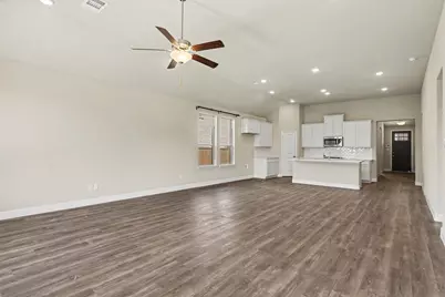 2806 Grand Lookout Lane, Arlington, TX 76001 - Photo 3