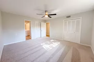 813 Wheelwood Dr, Hurst, TX 76053 - Photo 9