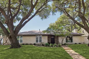 6018 Spring Flower Trail, Dallas, TX 75248 - Photo 3