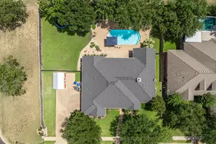 100 Painted Horse Trail, Waco, TX 76712 - Photo 3