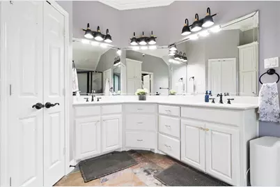 100 Painted Horse Trail, Waco, TX 76712 - Photo 35