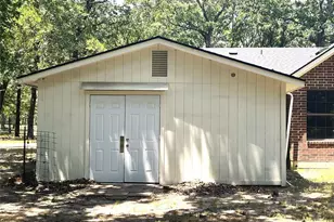 9644 Deer Park, Quinlan, TX 75474 - Photo 21