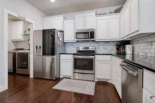 909 Cope St, Mansfield, TX 76065 - Photo 9