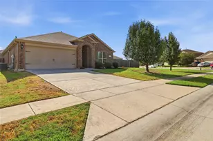 1299 Bent Grass Dr, Princeton, TX 75407 - Photo 5
