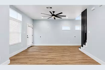 1115 E Oleander Street, Fort Worth, TX 76104 - Photo 23