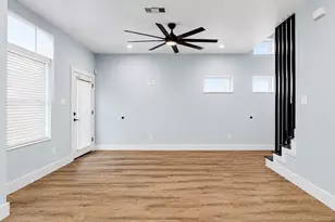 1115 E Oleander St, Fort Worth, TX 76104 - Photo 23