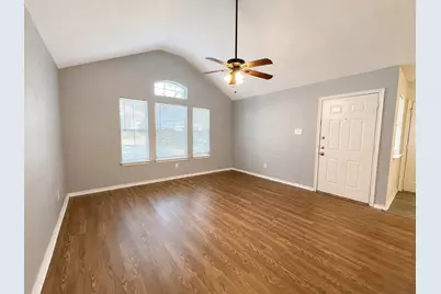 3417 Stanley Avenue, Fort Worth, TX 76110 - Photo 3