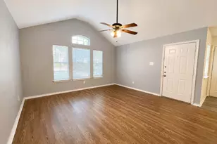 3417 Stanley Ave, Fort Worth, TX 76110 - Photo 3