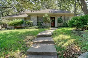 5705 Royal Club Dr, Arlington, TX 76017 - Photo 1