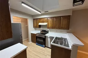 6259 Canyon Cir, Fort Worth, TX 76133 - Photo 7