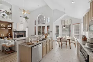 3832 Oxbow Creek Ln, Plano, TX 75074 - Photo 5