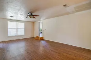 515 W Bridge St, Weatherford, TX 76086 - Photo 17