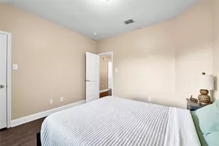 308 Foxbury Dr, Euless, TX 76040 - Photo 13