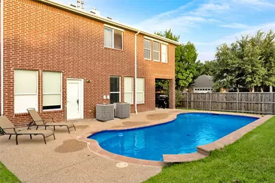308 Foxbury Drive, Euless, TX 76040 - Photo 3