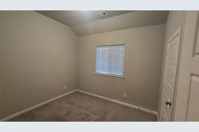 4805 Briarwood Drive, Haltom City, TX 76137 - Photo 15