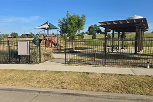 4805 Briarwood Dr, Haltom City, TX 76137 - Photo 21