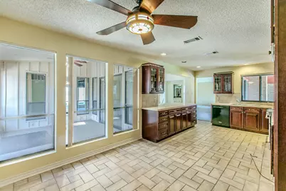 4400 Kingswick Drive, Arlington, TX 76016 - Photo 9