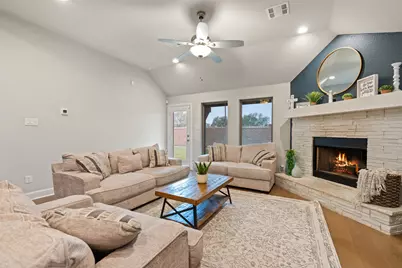 225 Lariat Trail, Waxahachie, TX 75165 - Photo 5