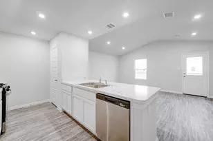 403 Poplar Ct, Hico, TX 76457 - Photo 5